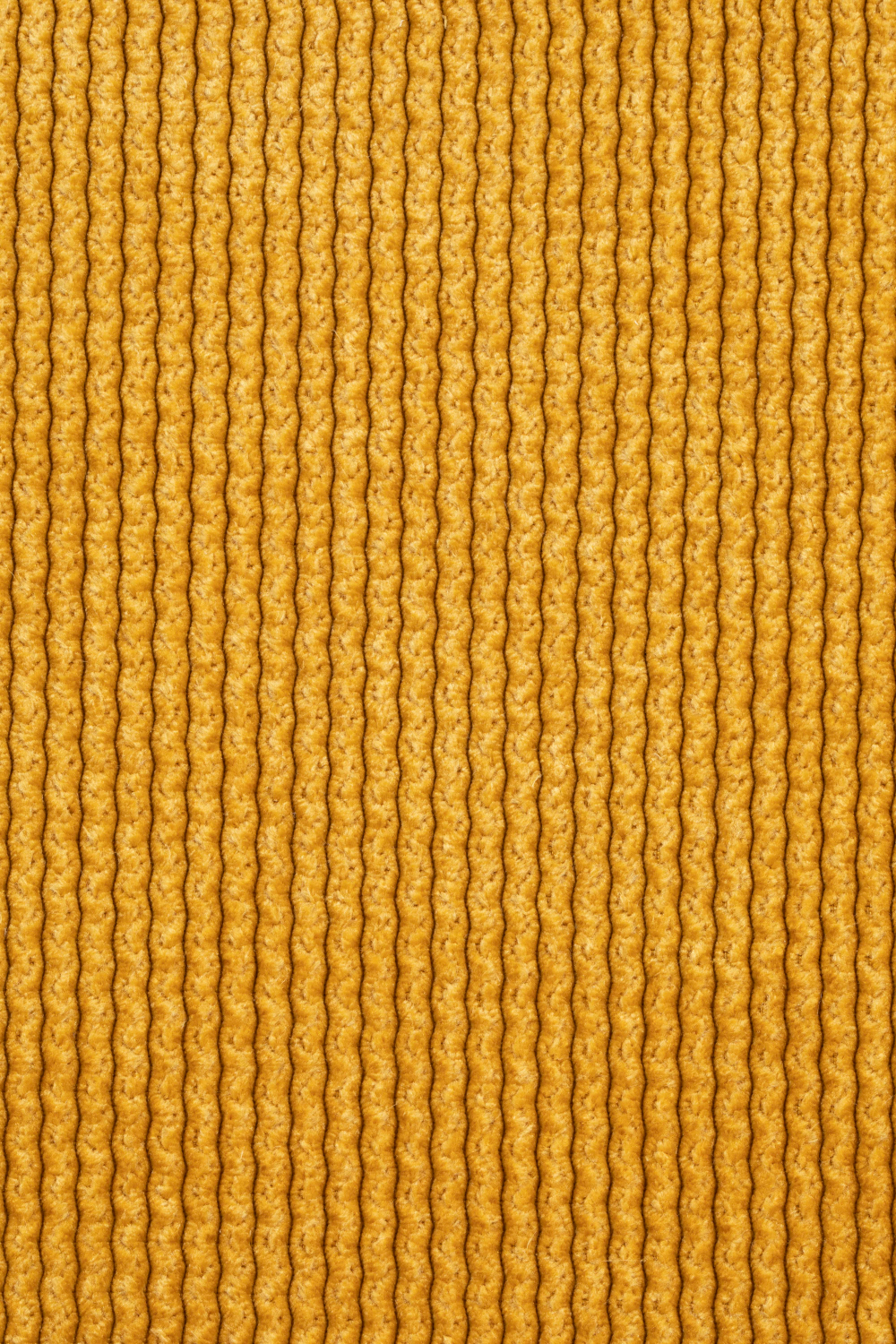 Upholstered Pedestal Lounge Chair | Zuiver Bubba | OROA.com