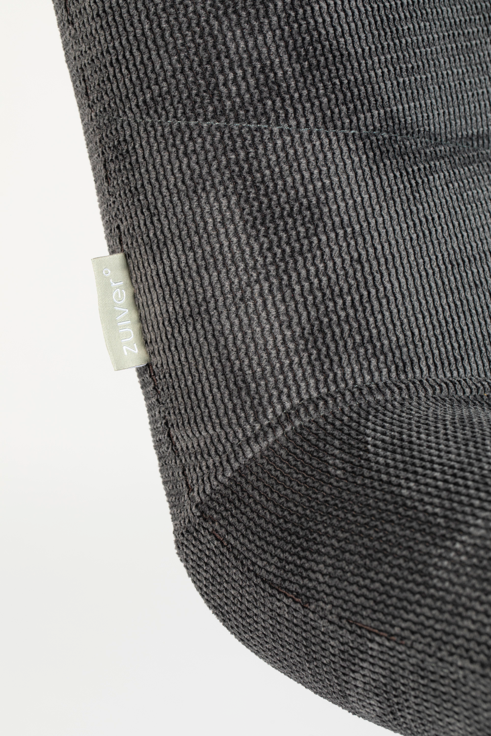Upholstered Pedestal Lounge Chair | Oroa.com