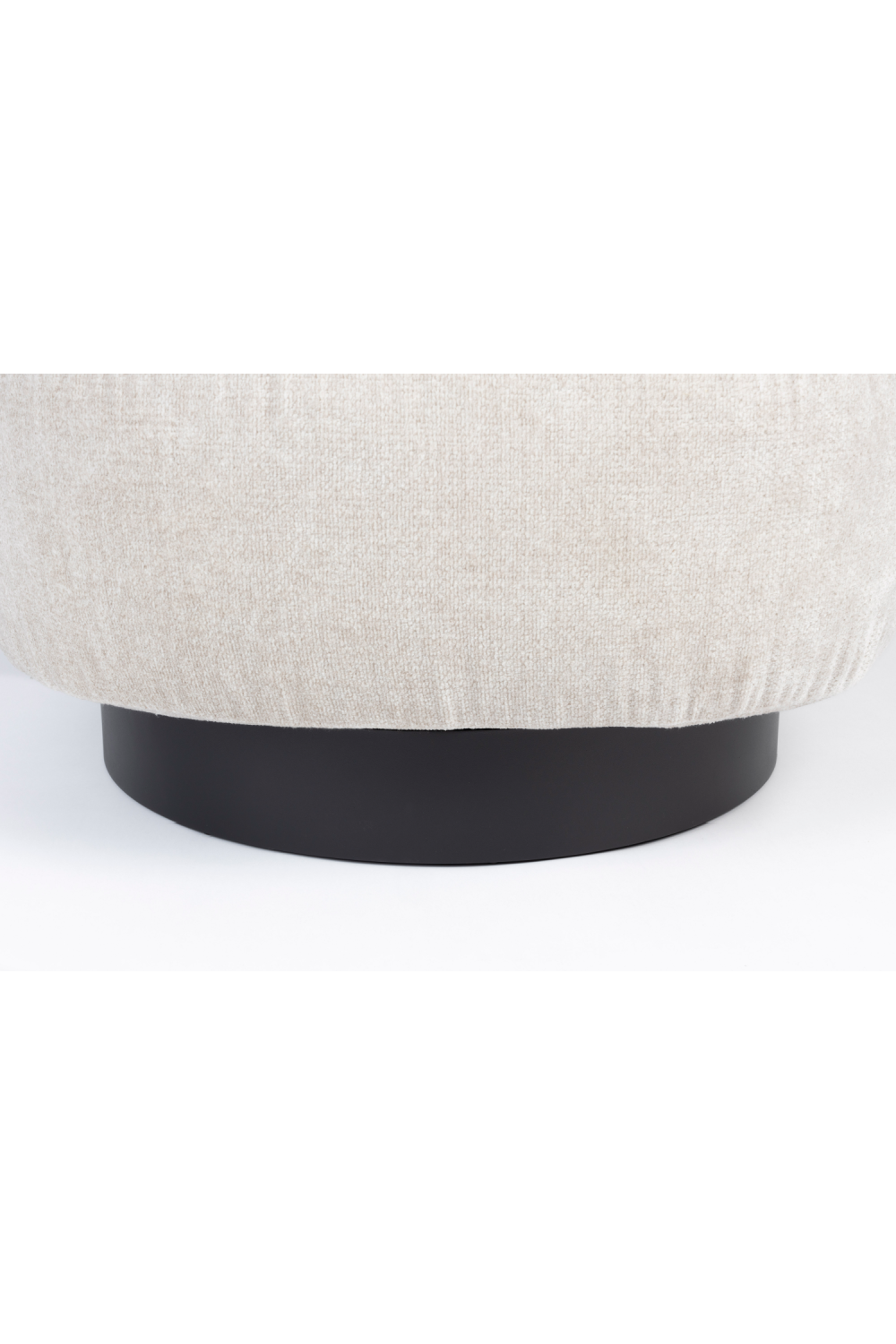 Round Modern Lounge Chair | Oroa.com