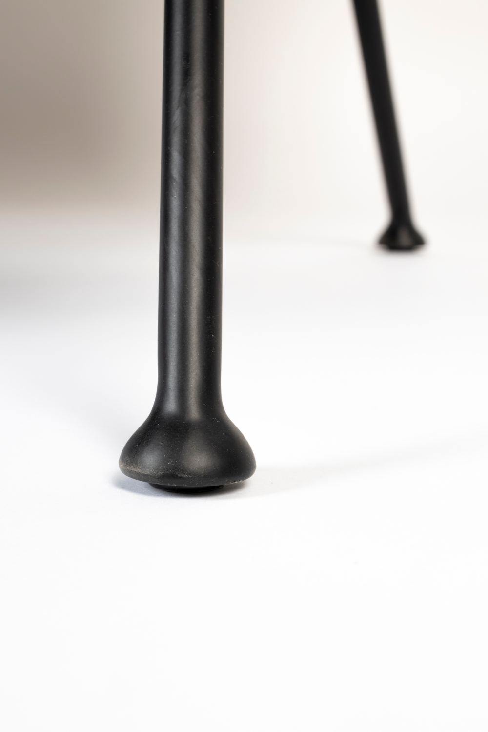 Beige Minimalist Sofa | Zuiver Bowie | OROA.com