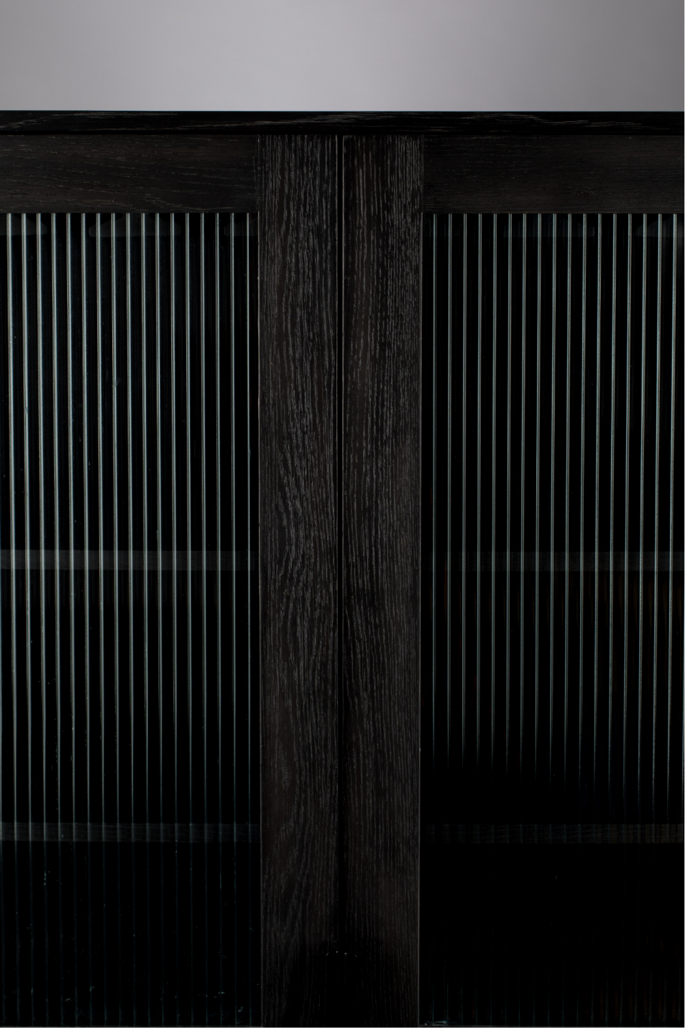 Black Oak Wine Cabinet | Oroa.com