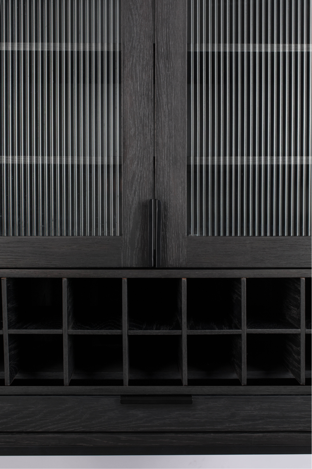 Black Oak Wine Cabinet | Oroa.com