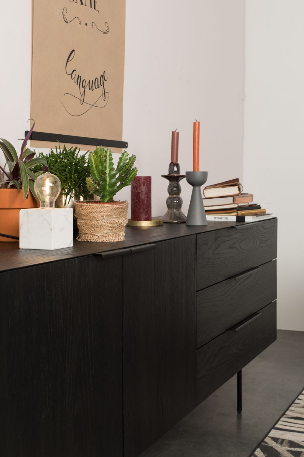 Mid-Century Modern Sideboard | Zuiver Travis | Oroa.com