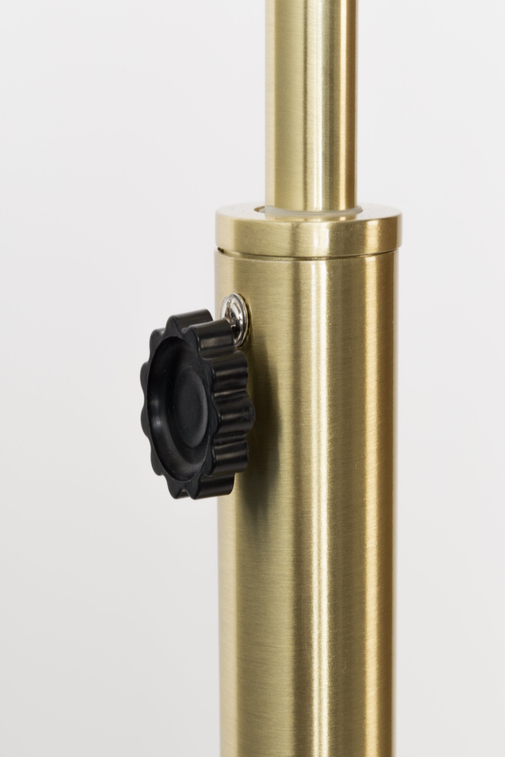 Adjustable Arched Floor Lamp | Zuiver Metal Bow | Oroa.com