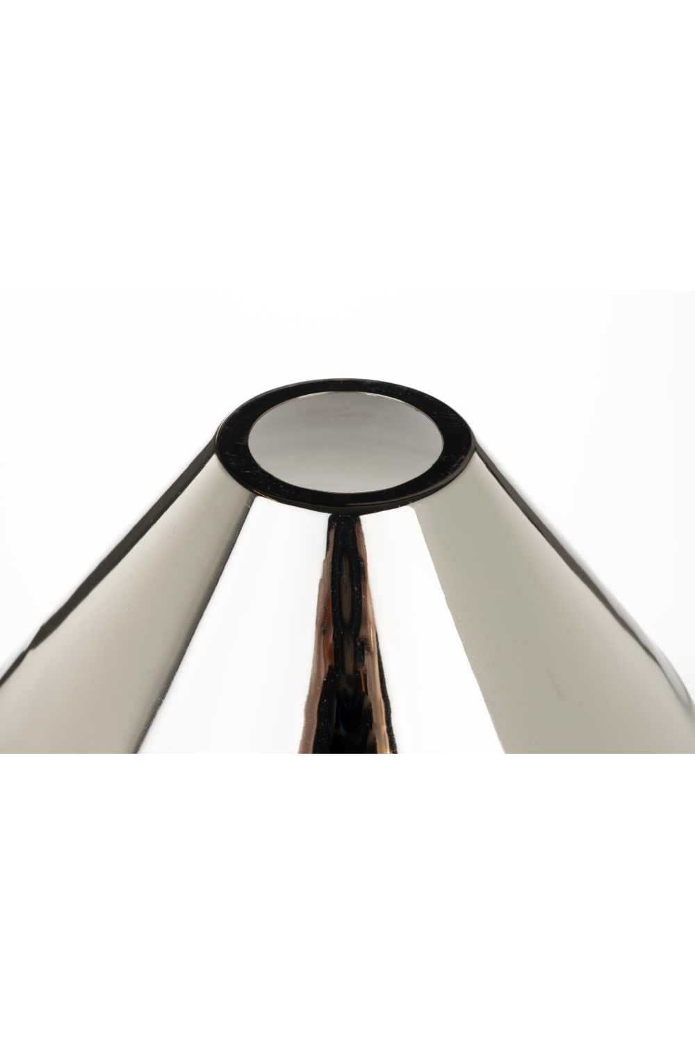 Conical Minimalist Table Lamp | Zuiver Wonders | OROA.com