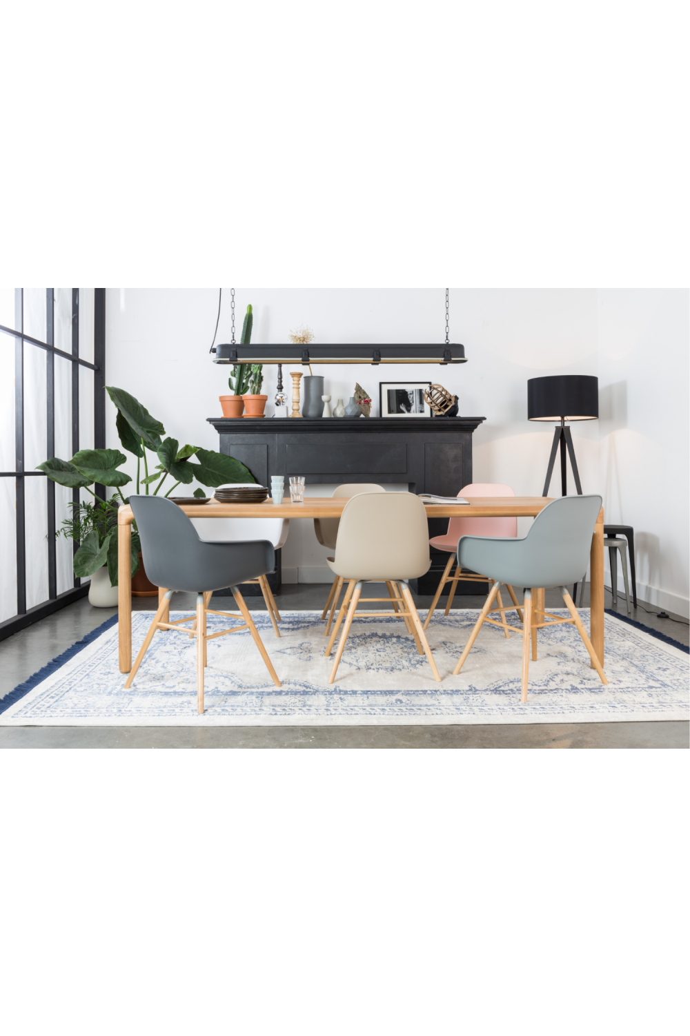 Black Metal Pendant Lamp XL | Zuiver G.T.A. | OROA.com