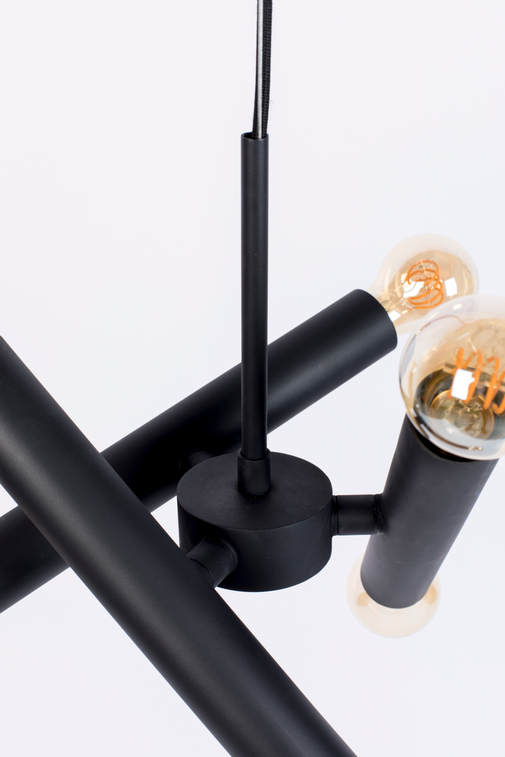 Black Rods Pendant Lamp | Zuiver Hawk | OROA.com