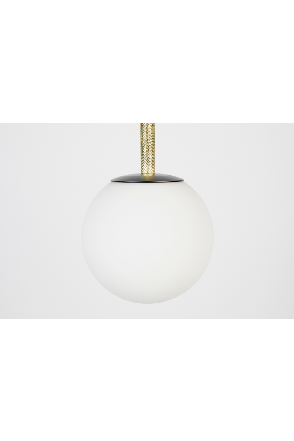 Opal Orb Pendant Lamp | Zuiver Orion | Oroatrade.com
