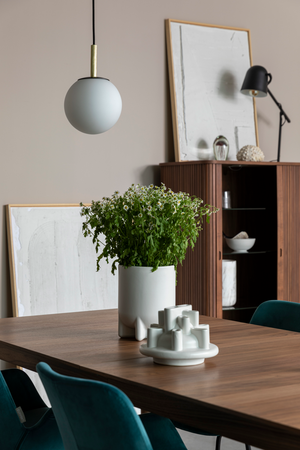 Opal Orb Pendant Lamp | Zuiver Orion | Oroatrade.com