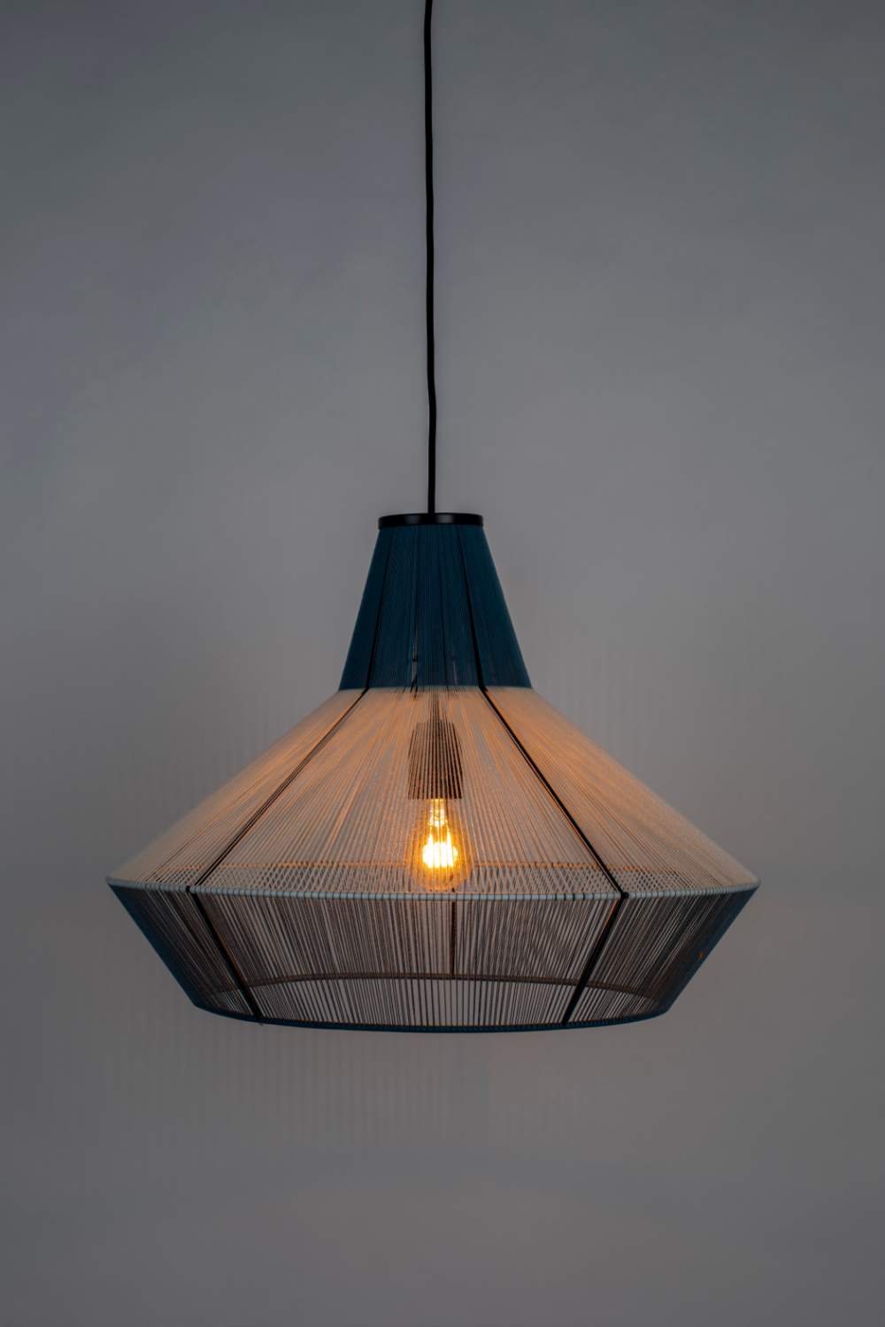 Cotton Thread Pendant Lamp | Zuiver Fairy | OROA.com