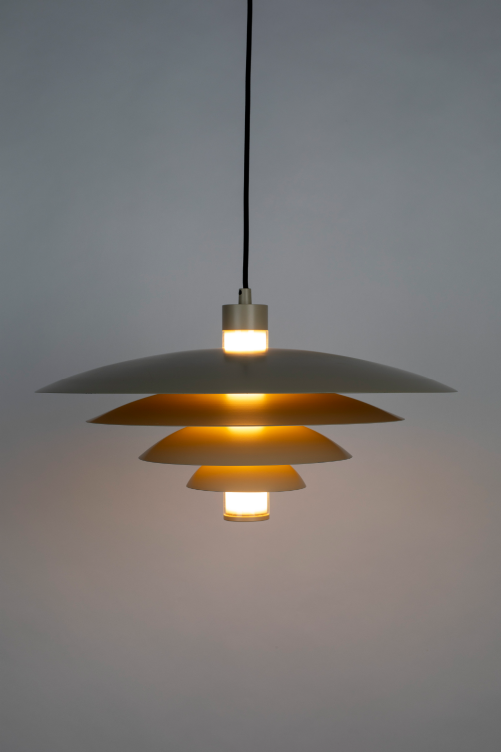 Beige Metal Pendant Lamp | Zuiver Cole | OROA.com