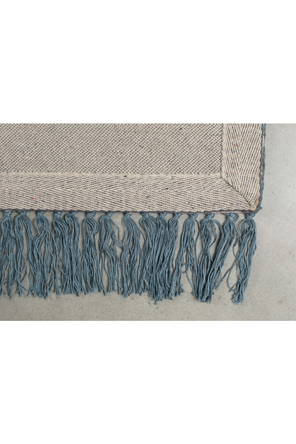 Vintage Blue Area Rug 5'5" x 8' | Zuiver Blink | OROA.com