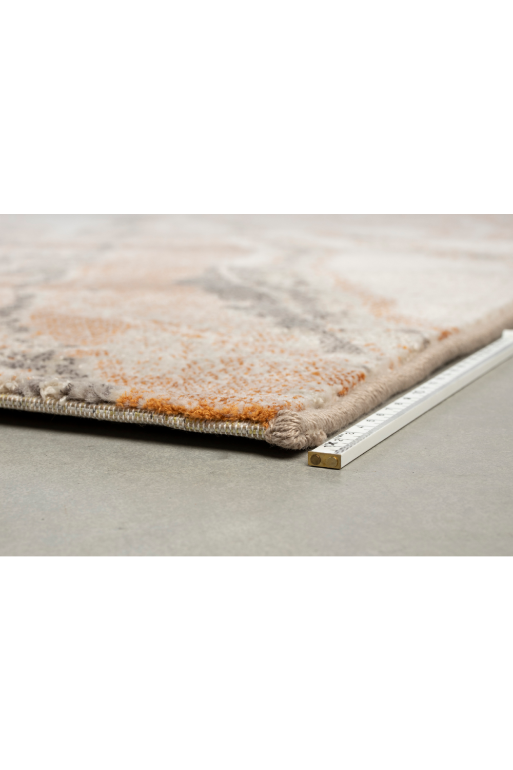 Gray Contemporary Carpet | Zuiver Solar | OROA.com