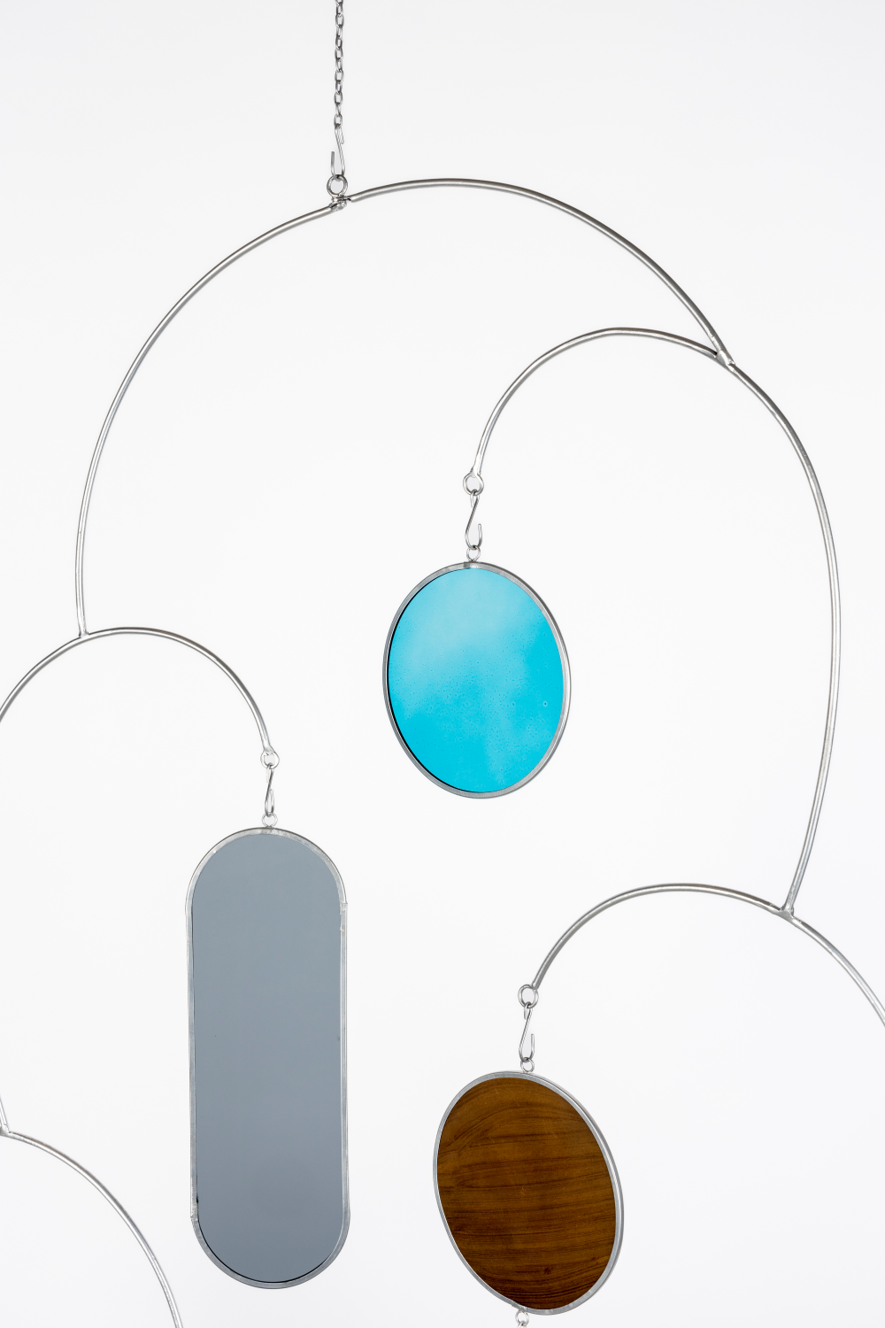 Multi-Colored Glass Sun Catcher | Zuiver Sparkle | OROA.com