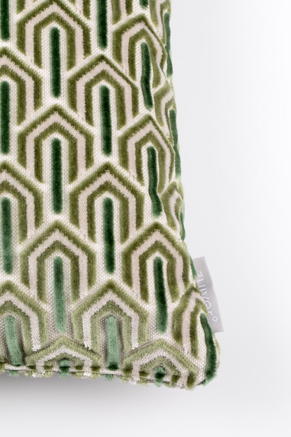 Green Geometric Throw Pillows (2) | Zuiver Beverly | OROA.com