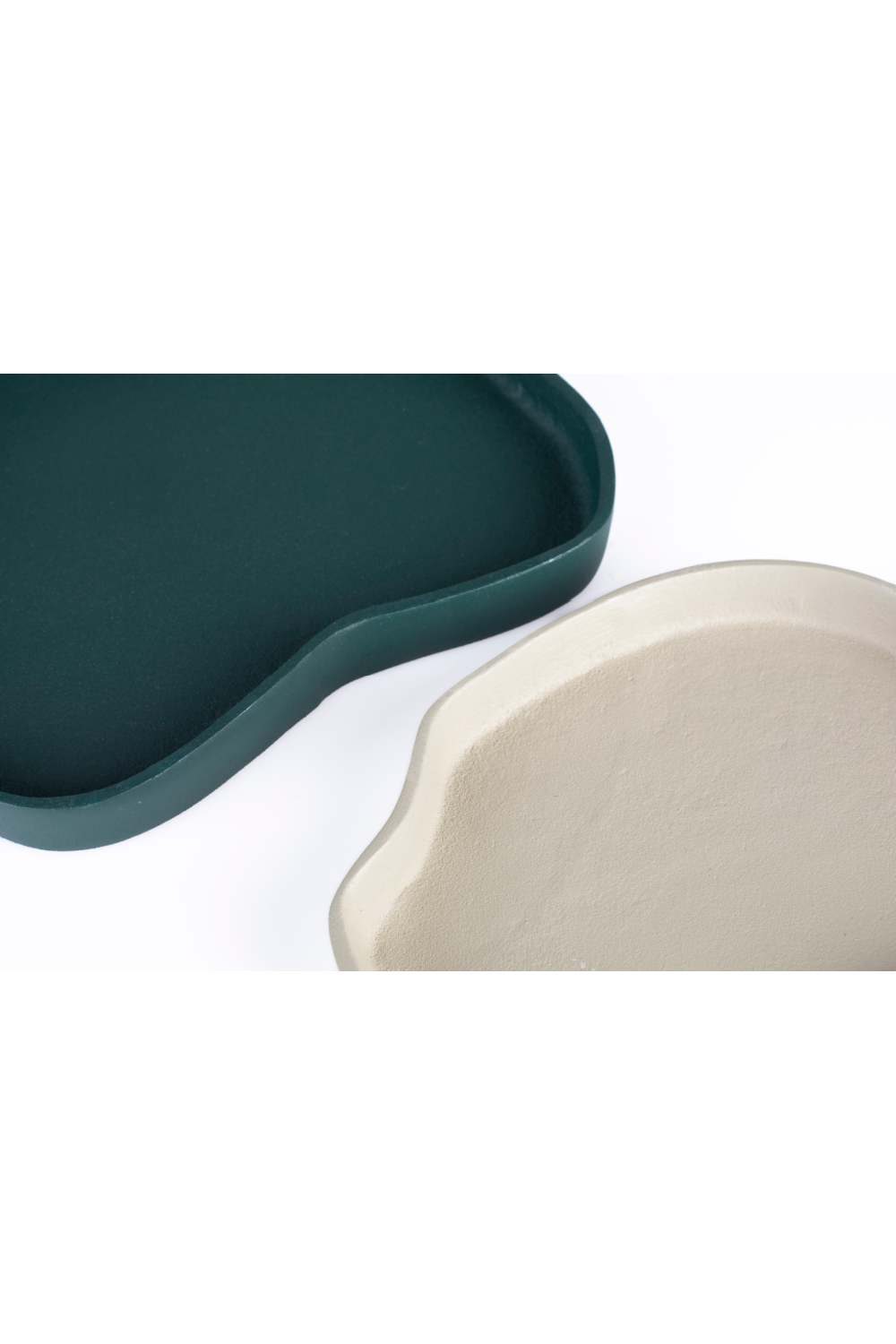 Organic-Shaped Matte Trays (2) | Zuiver Revolt | OROA.com