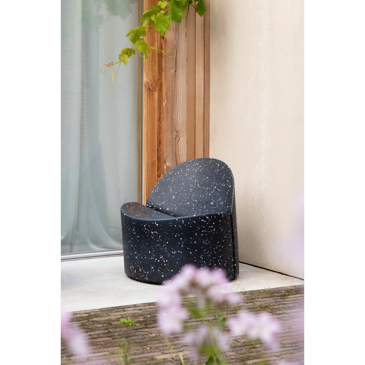 Modern furniture - Ecopixel Modern Lounge Chair - www.oroa.com | Oroa.com