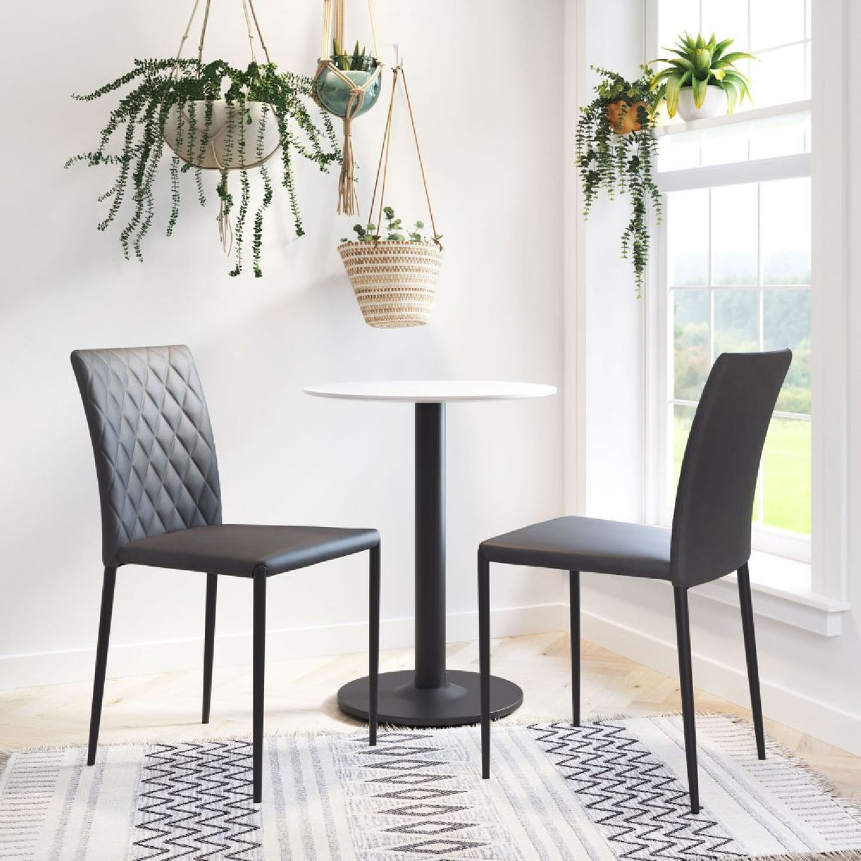 White Bistro Table | OROA Modern Alto | Oroa.com
