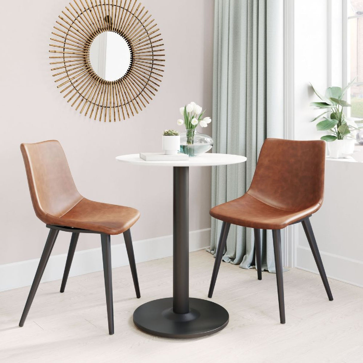 White Bistro Table | OROA Modern Alto | Oroa.com