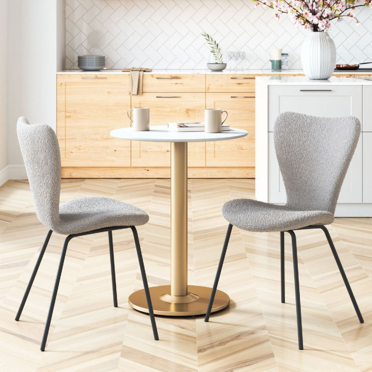 White Bistro Table | OROA Modern Alto | Oroa.com