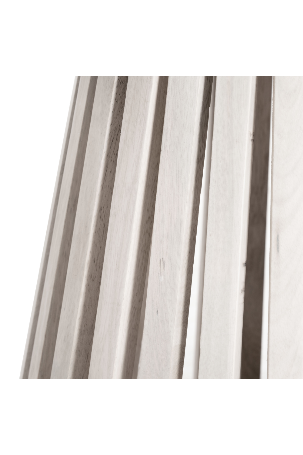 White Marble Round Side Table | OROA Modern Mazara | Oroa.com