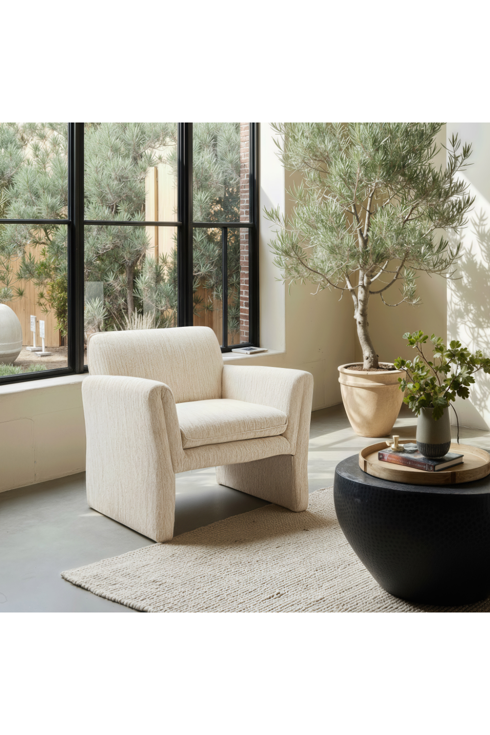 Oatmeal Beige Accent Chair | OROA Modern Dobra | Oroa.com