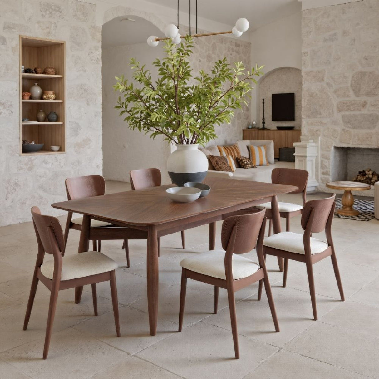 Brown Rubberwood Dining Table | OROA Modern Silea | Oroa.com
