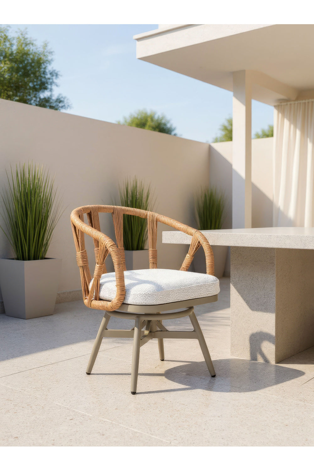 Rattan Weave Swivel Outdoor Dining Chair | OROA Modern Safal | Oroa.com