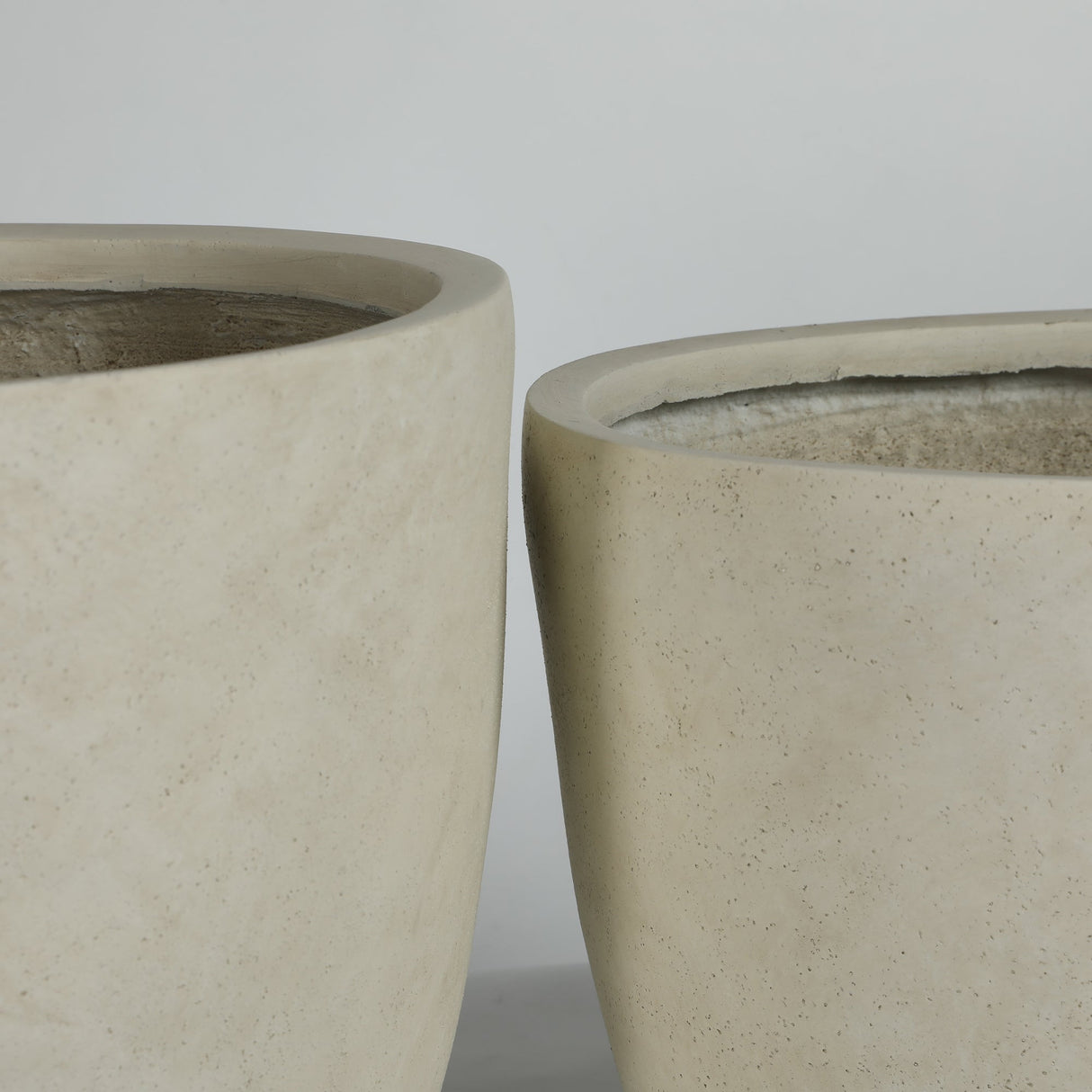 Round Concrete Planter (S/2), Large Outdoor Indoor/Outdoor