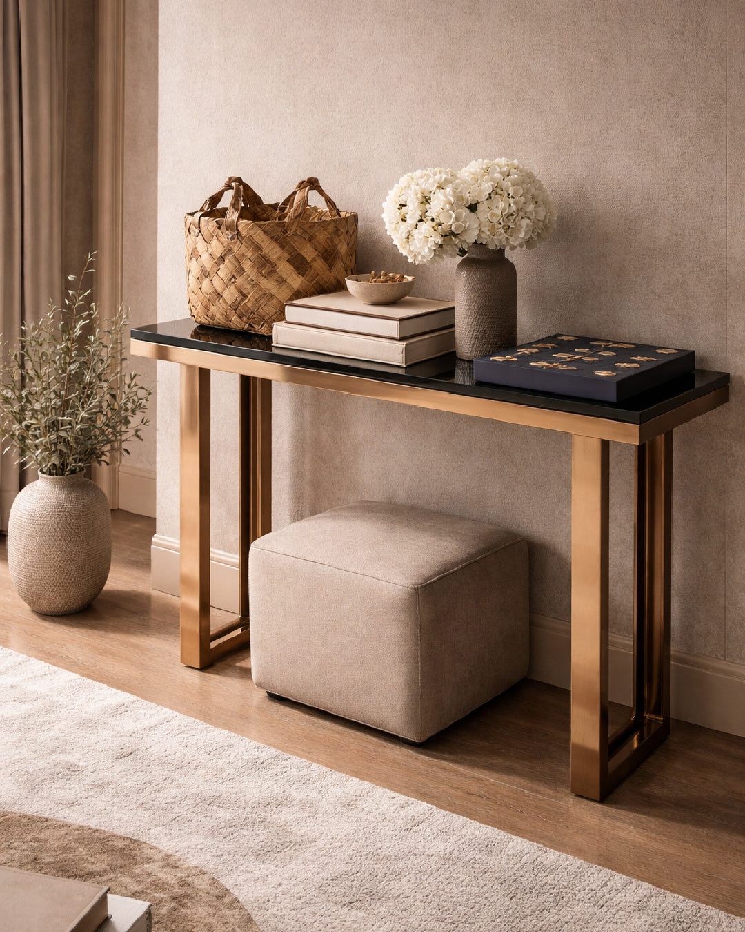 Gold glass console - www.oroa.com | Oroa.com