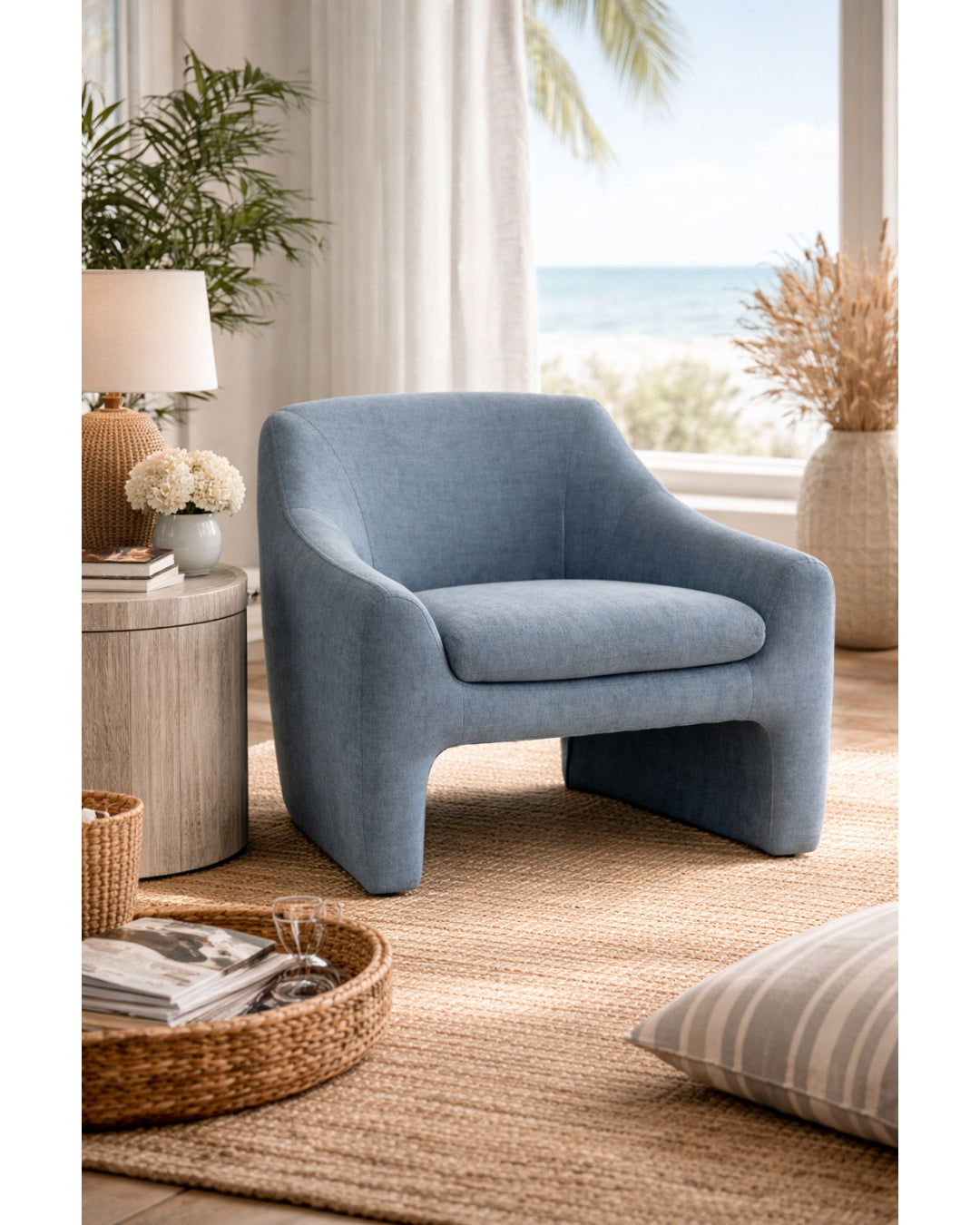 Mid-Century Blue Lounge Chair | Splendido Sterling