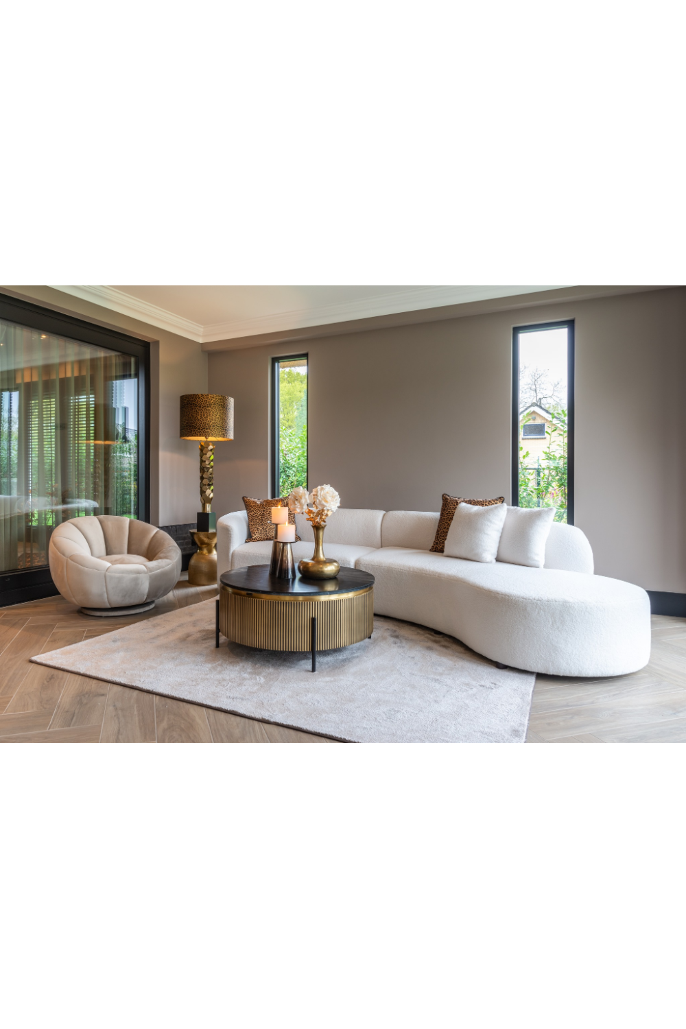 Modern Metal Coffee Table | Richmond Interiors Ironville | Oroa.com