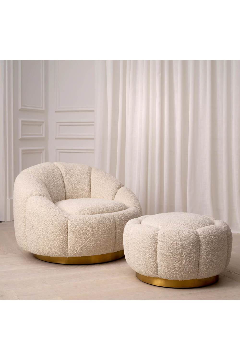 Cream Bouclé Modern Ottoman | Eichholtz Inger | OROA.com