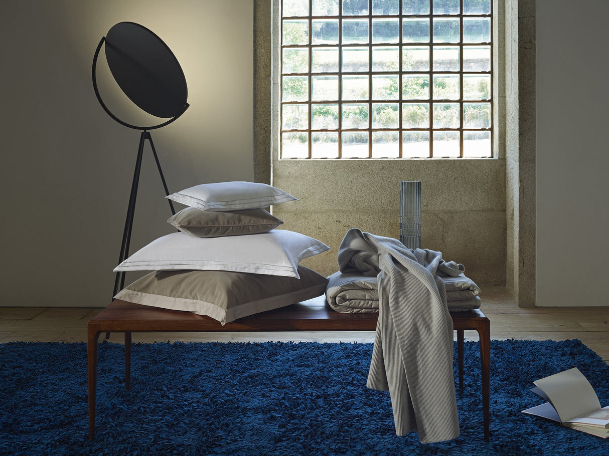 430TC Cotton Sateen Pillowcase Set | Amalia Home Alba | Oroa.com