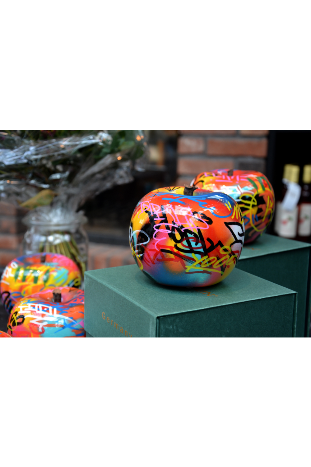 Apple Ceramic Sculpture | Oroa.com