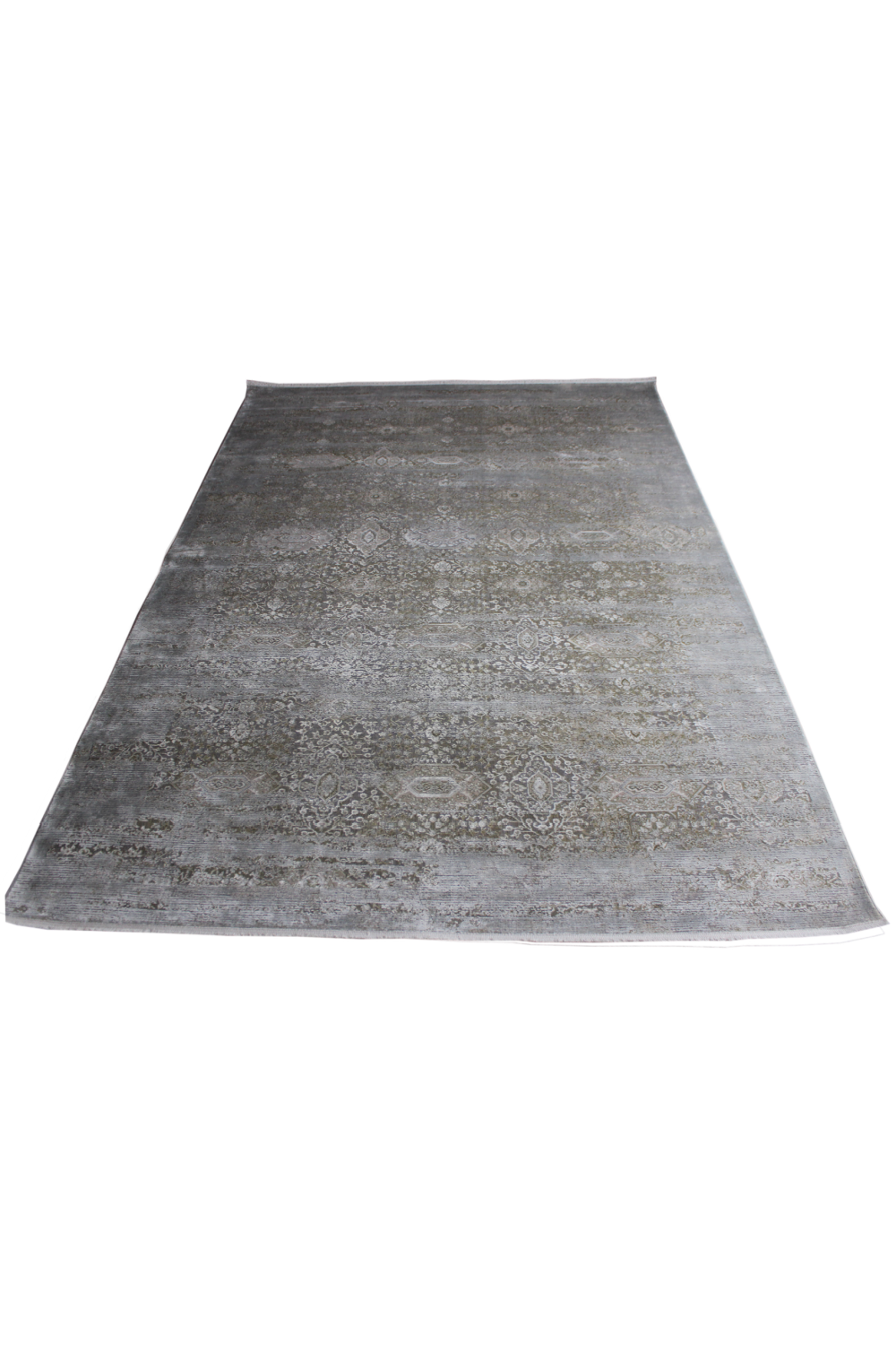 Floral Patterned Persian Rug | Andrew Martin Sara | Oroa.com