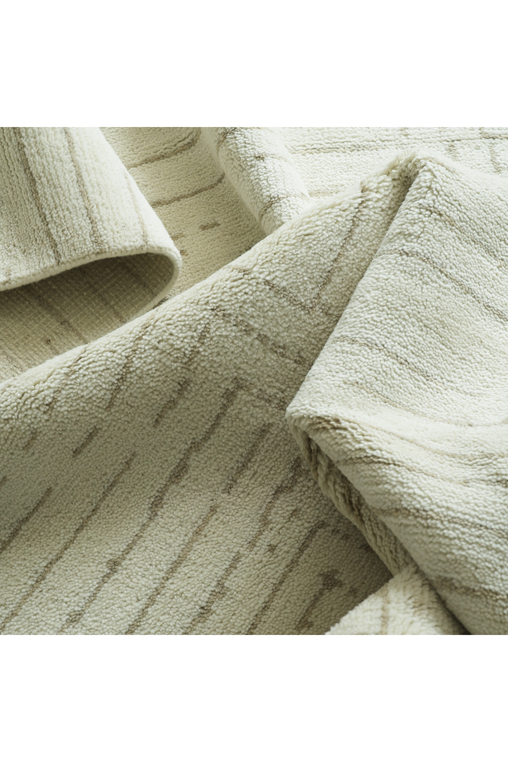 Cream Wool Rug | Andrew Martin Traverse | Oroa.com