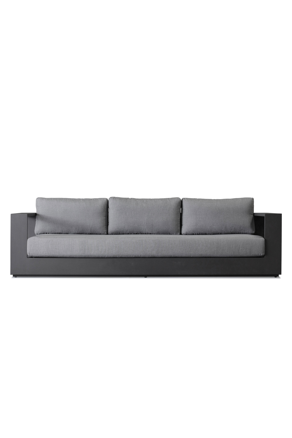 Gray Modern Outdoor Sofa | Andrew Martin Bora | OROA