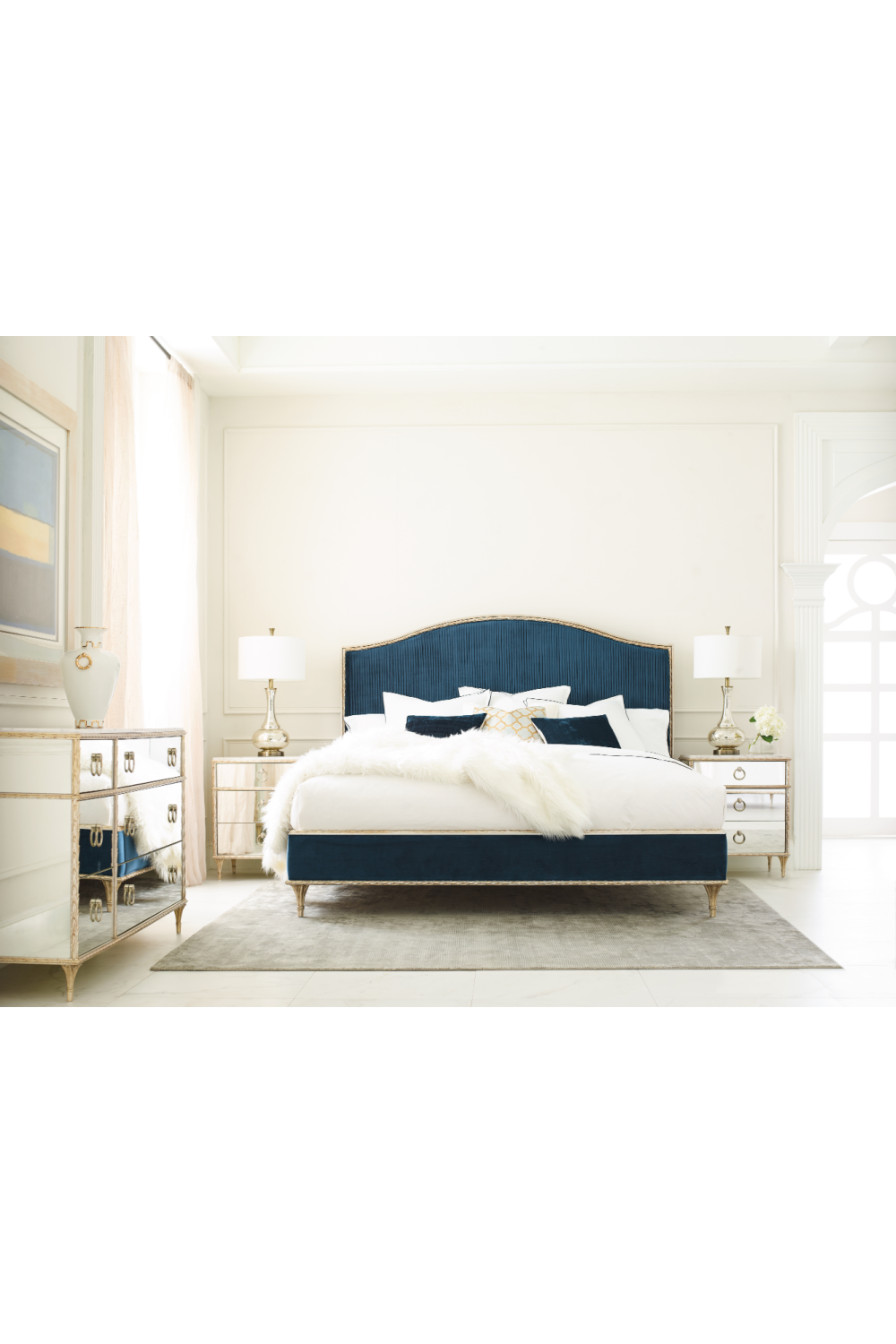 Mirrored Vintage Style Nightstand | Oroa.com