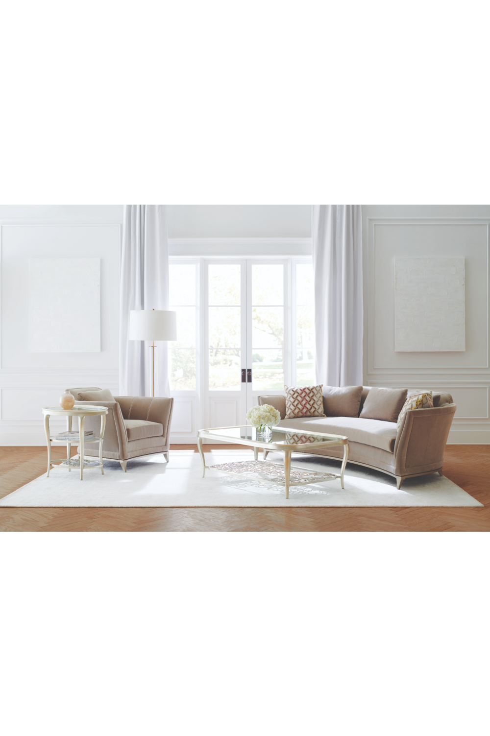 Glass Cocktail Table | Caracole Flower Power | Oroa.com