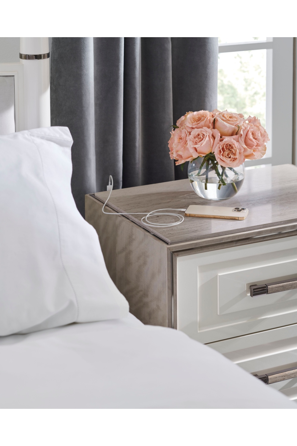 Wood Modern 2-Drawer Nightstand | Oroa.com