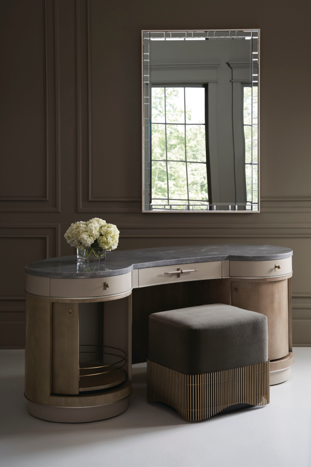 Swivel Shelf Dressing Table | Caracole Vanity Fair | Oroa.com
