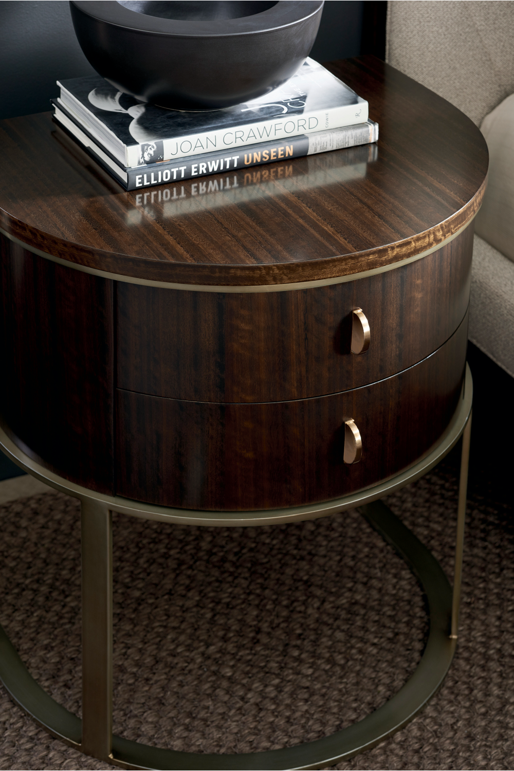 Semi-Circular Nightstand | Oroa.com
