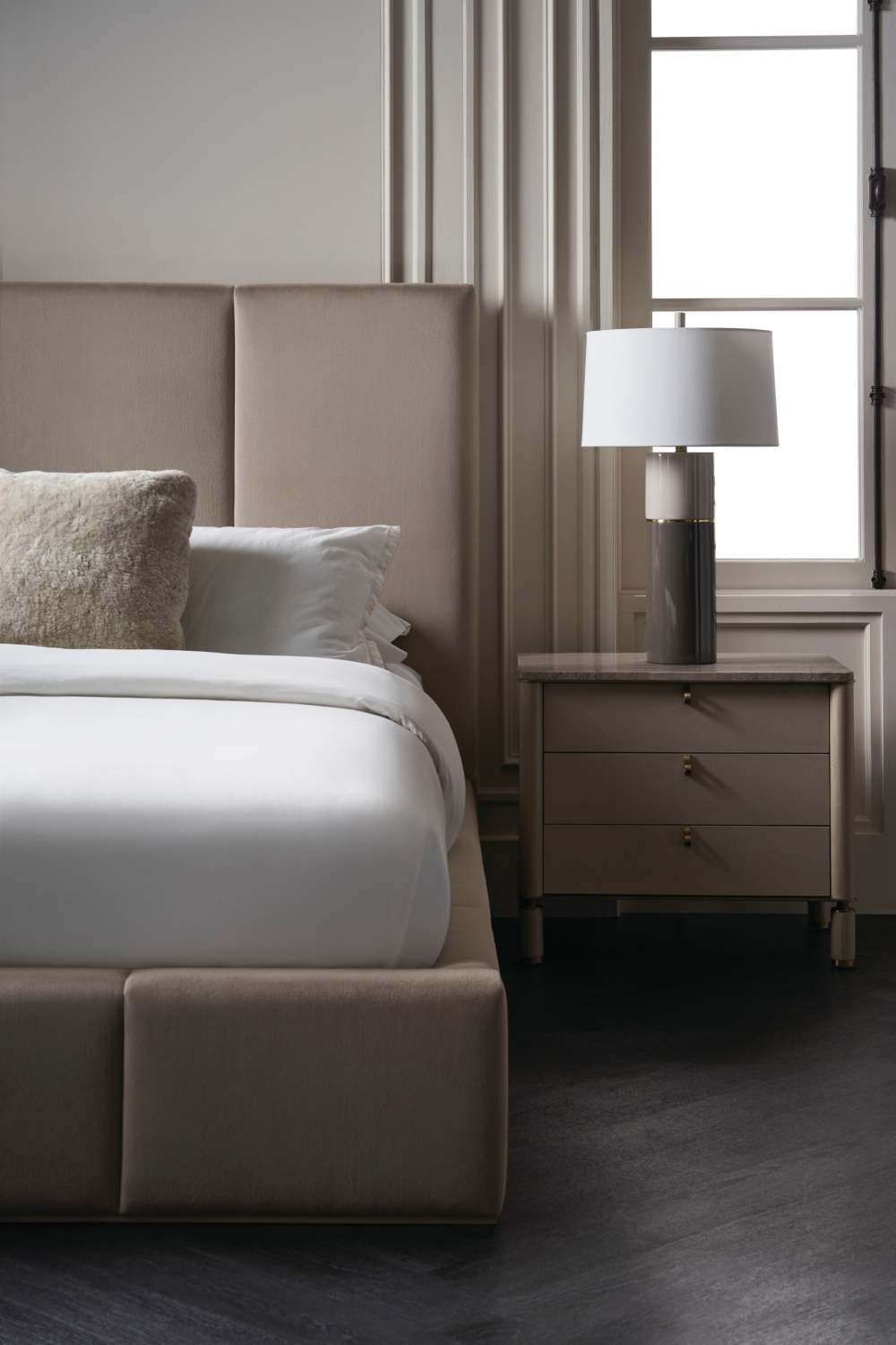 Ecru Upholstered Bed | Oroa.com