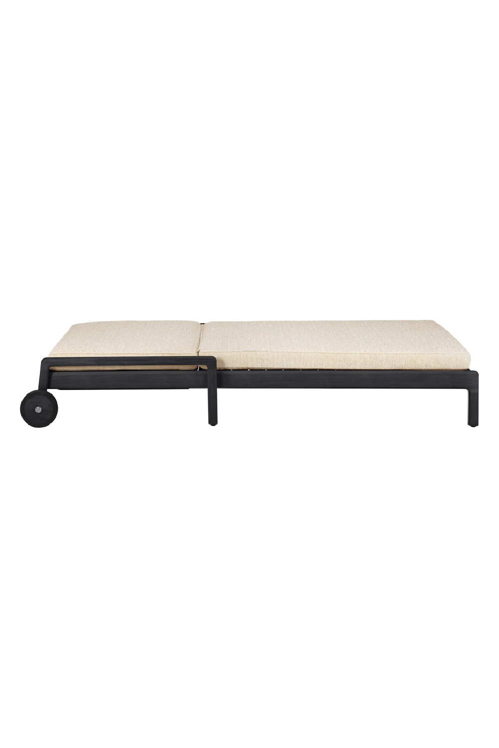 Black-Framed Outdoor Adjustable Lounger | Ethnicraft Jack | Oroa.com