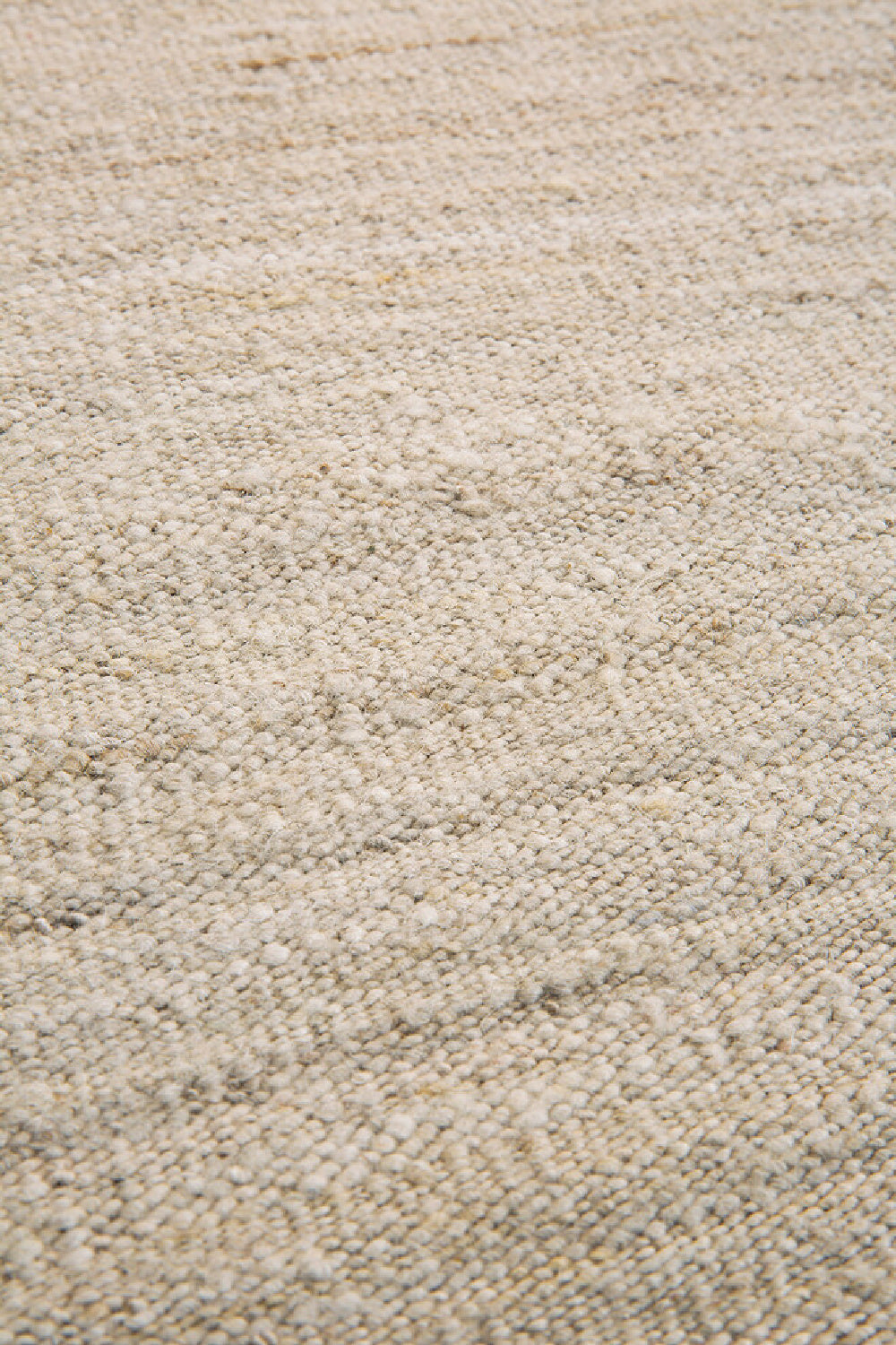 Textured Sheep Wool Rug | Ethnicraft Nomad | OROA.com