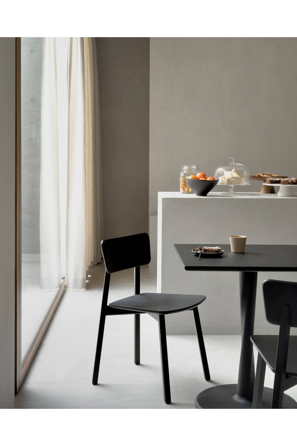Oak Minimalist Dining Chair | Ethnicraft Casale | Oroa.com