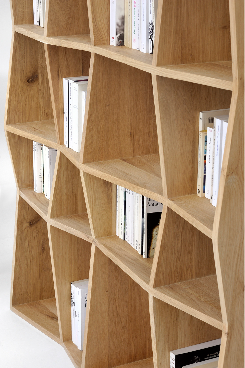 Oiled Oak Book Rack | Ethnicraft Z | Oroa.com