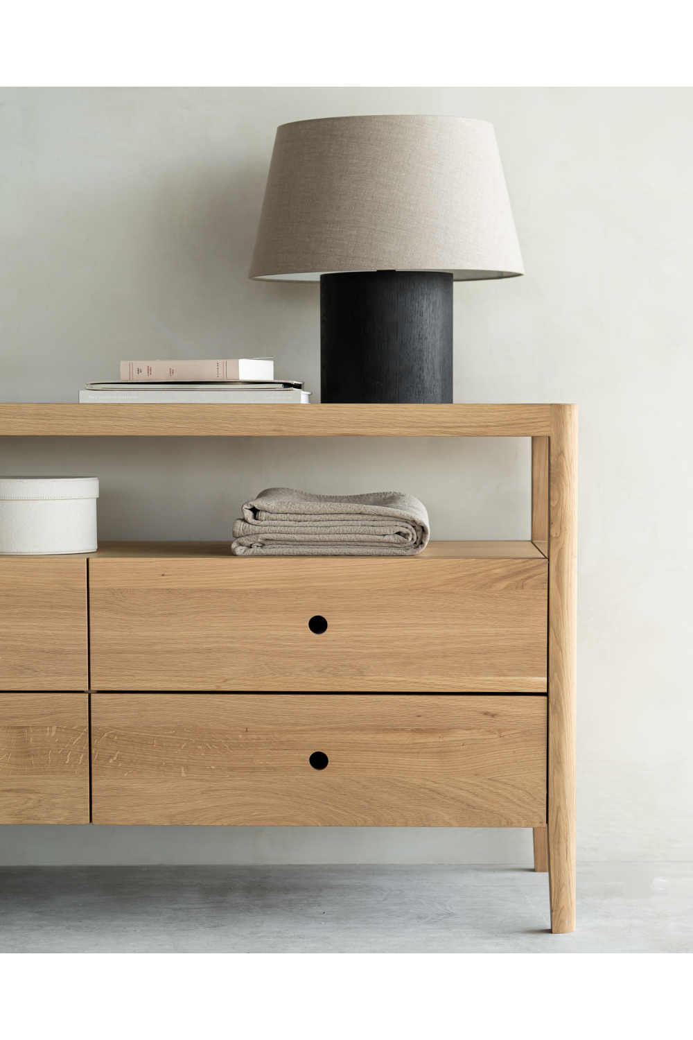 Oiled Oak Dresser | Ethnicraft Spindle | Oroa.com