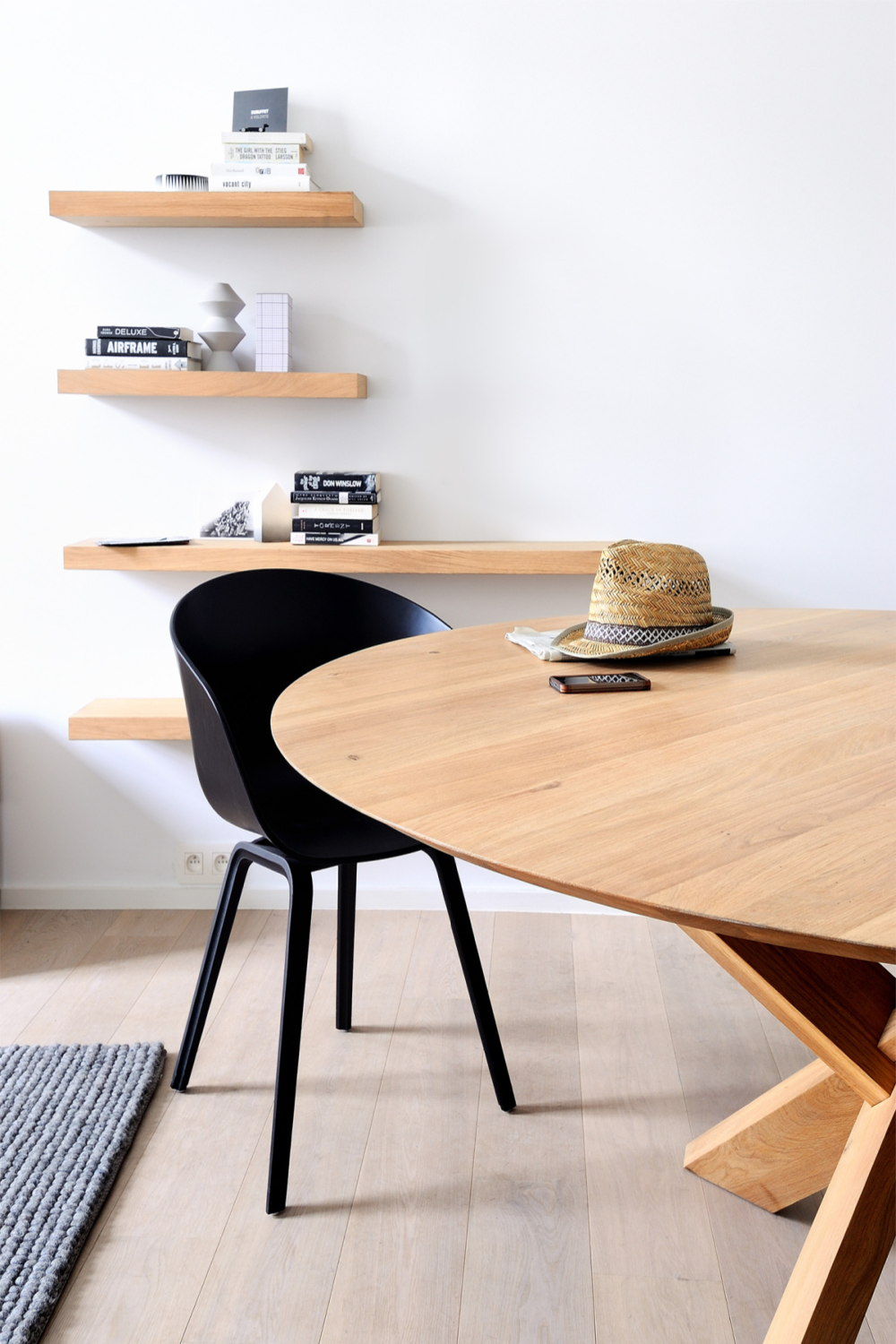 Oiled Oak Wall Shelf | Ethnicraft Wall | OROA.com